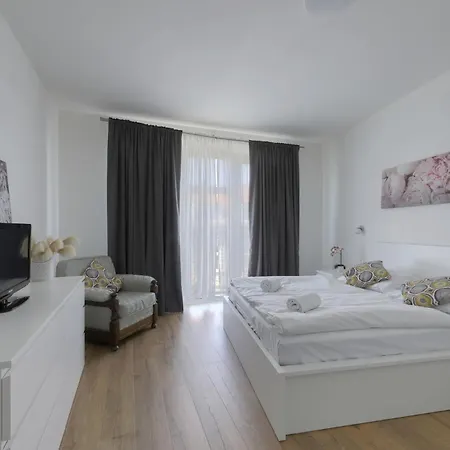 Shon Old Town Lägenhet Bratislava